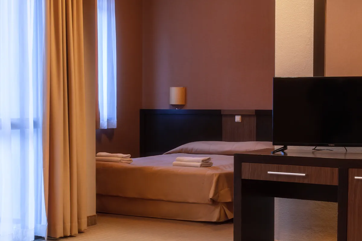 room-2-in